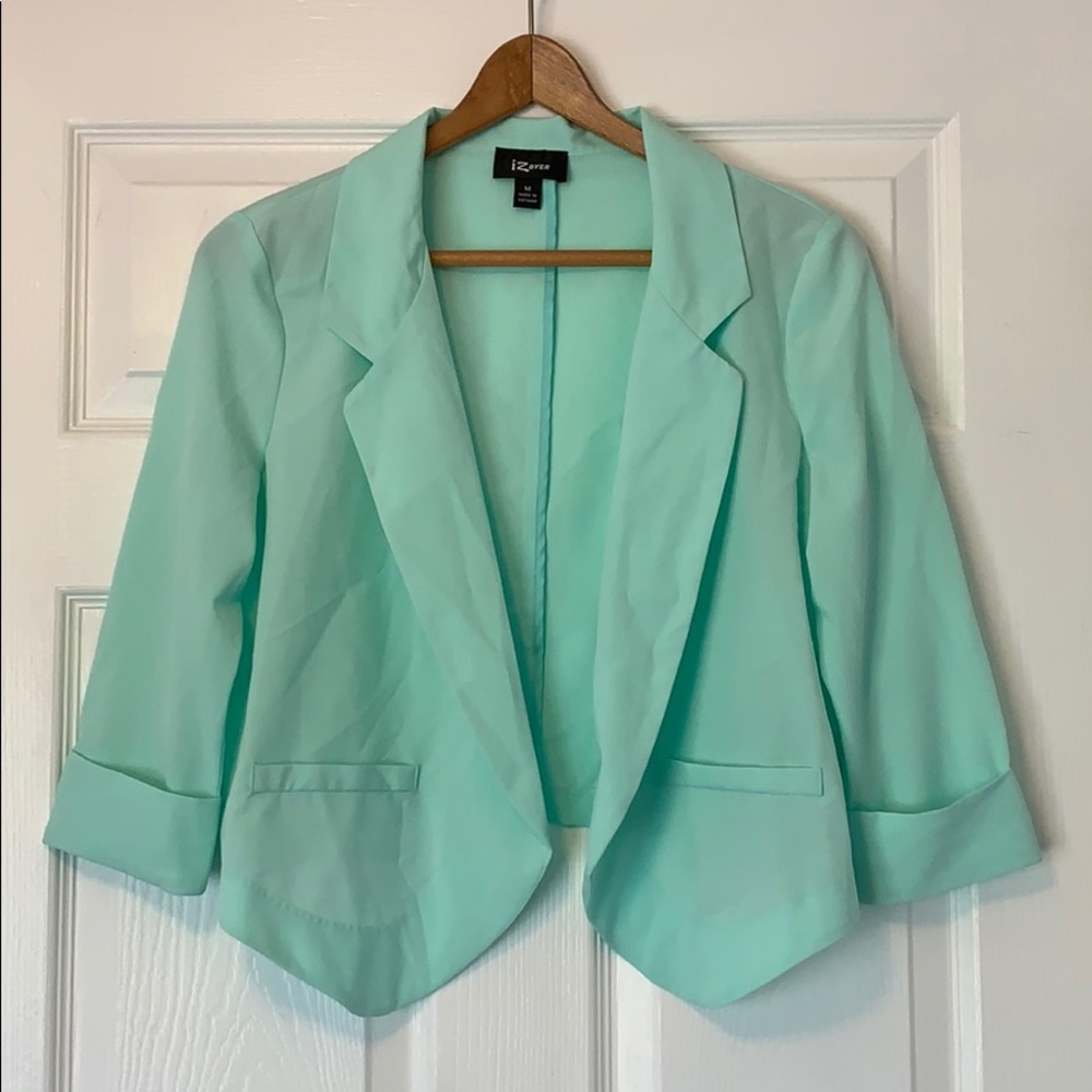 Cropped Blazer